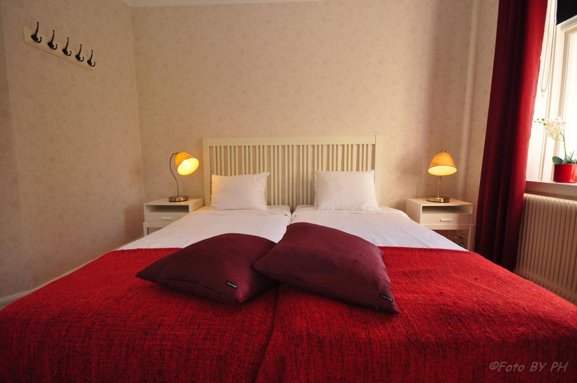 Pensionat Praestgarden Töreboda Chambre photo