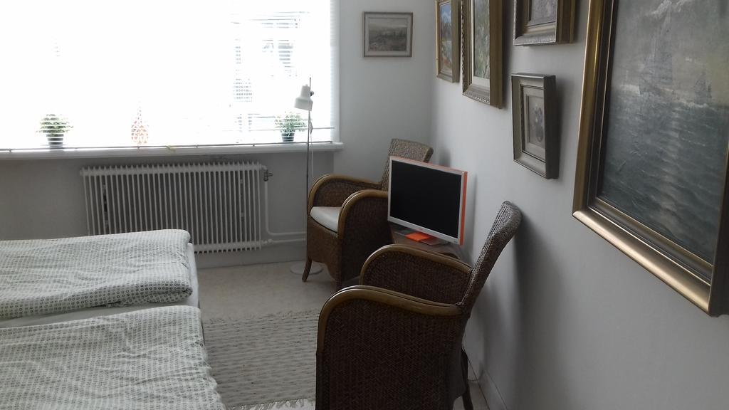 Pensionat Praestgarden Töreboda Extérieur photo